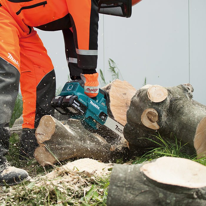 Motoserra à Bateria 36V Sabre 300mm DUC306Z Makita | COREBRAL