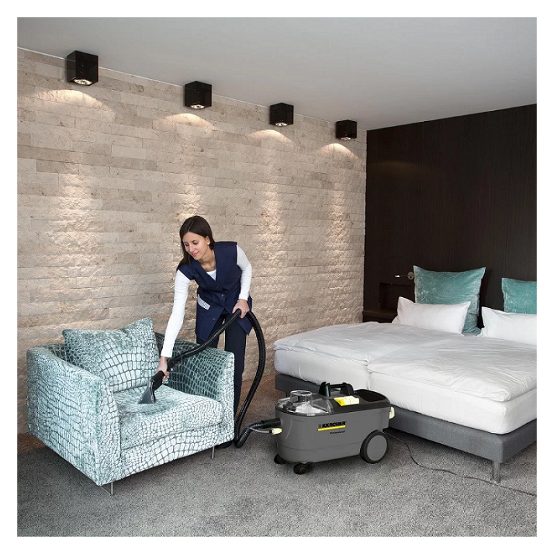 Extratora Limpadora Profissional para Estofados e Carpetes Puzzi 101 Karcher 2