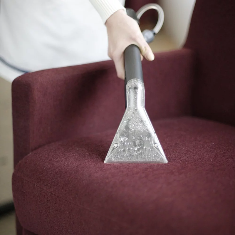 Extratora Limpadora Profissional para Estofados e Carpetes Puzzi 101 Karcher 3